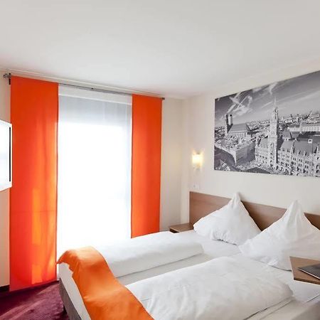 Mcdreams Hotel Moenchengladbach Buitenkant foto